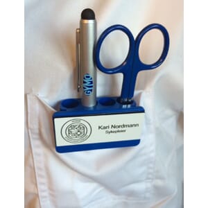 Navneskilt og Penfix pennholder Norsk Sykepleierforbund