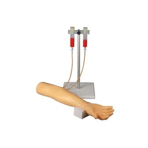 Arm for trening intravenøs injeksjon, infusjon og PVK.